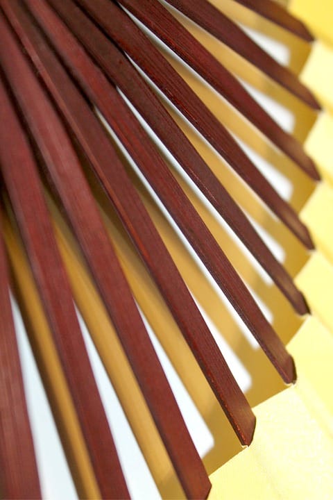 The Art of Craft: How Custom Knives are Made and What Makes Them So Special 1 fan 3563748 960 720