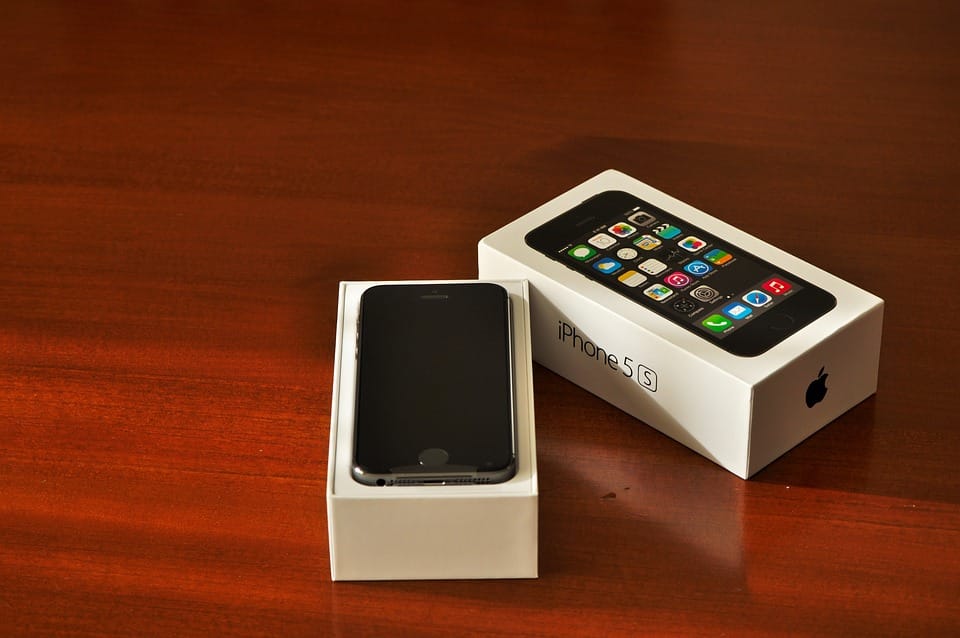 Membuka Kotak Pisau Saku Arab Red Stamina 21.8: Potongan yang Lebih Baik dari yang Lain 1 iphone 476238 960 720
